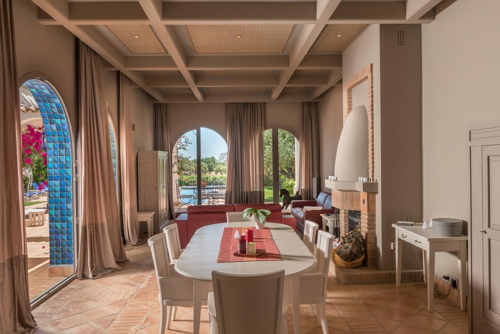 Resort Villas Andalucia Benalup-Casas Viejas ภายนอก รูปภาพ