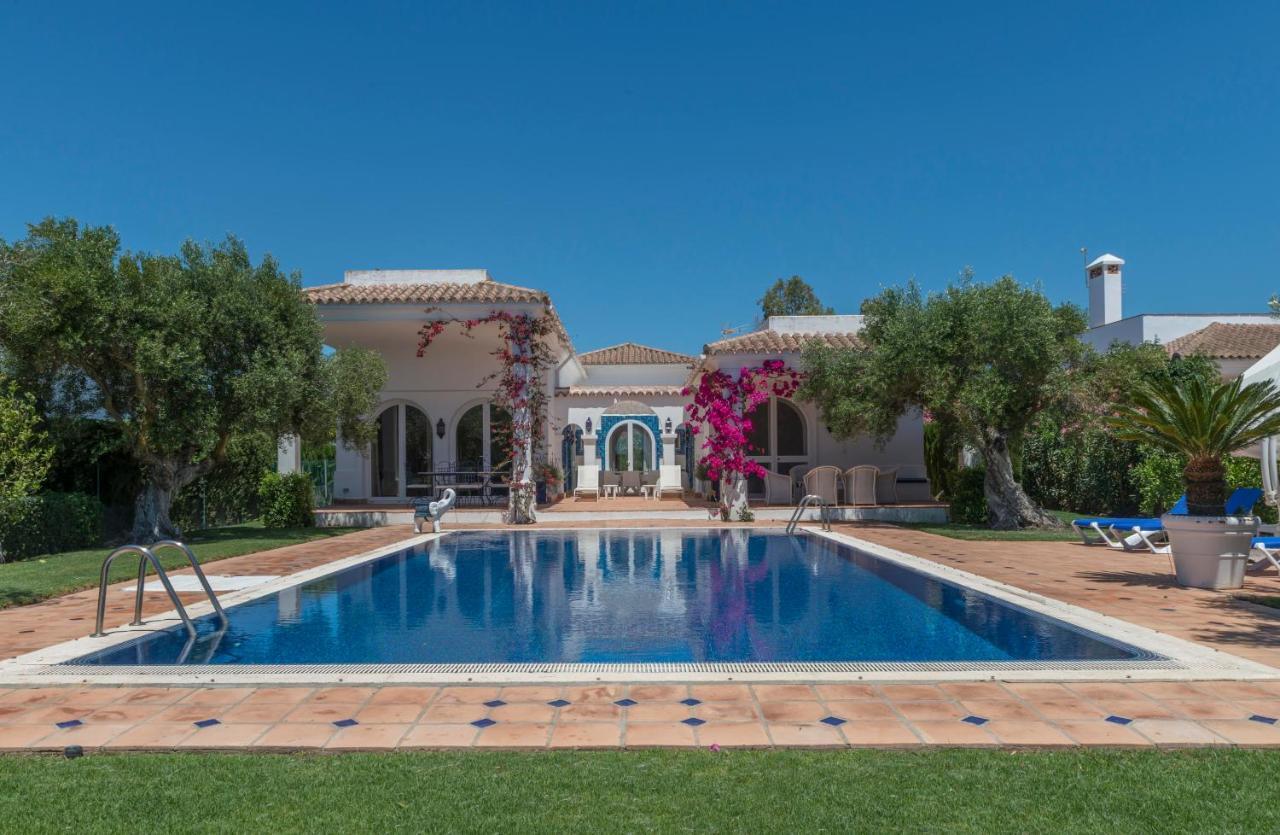 Resort Villas Andalucia Benalup-Casas Viejas ภายนอก รูปภาพ