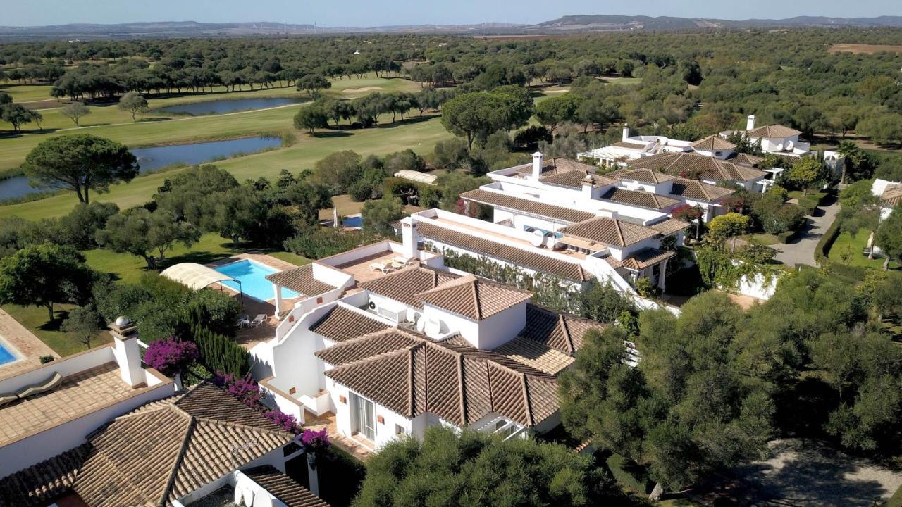 Resort Villas Andalucia Benalup-Casas Viejas ภายนอก รูปภาพ
