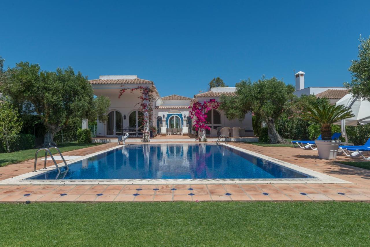 Resort Villas Andalucia Benalup-Casas Viejas ภายนอก รูปภาพ